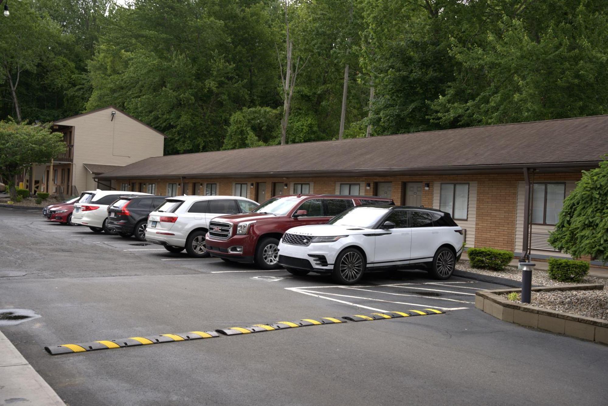 Carrier Motor Lodge Newington Exteriér fotografie